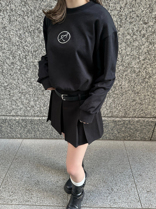 METAL LOGO LOOSE SWEAT / BLACK