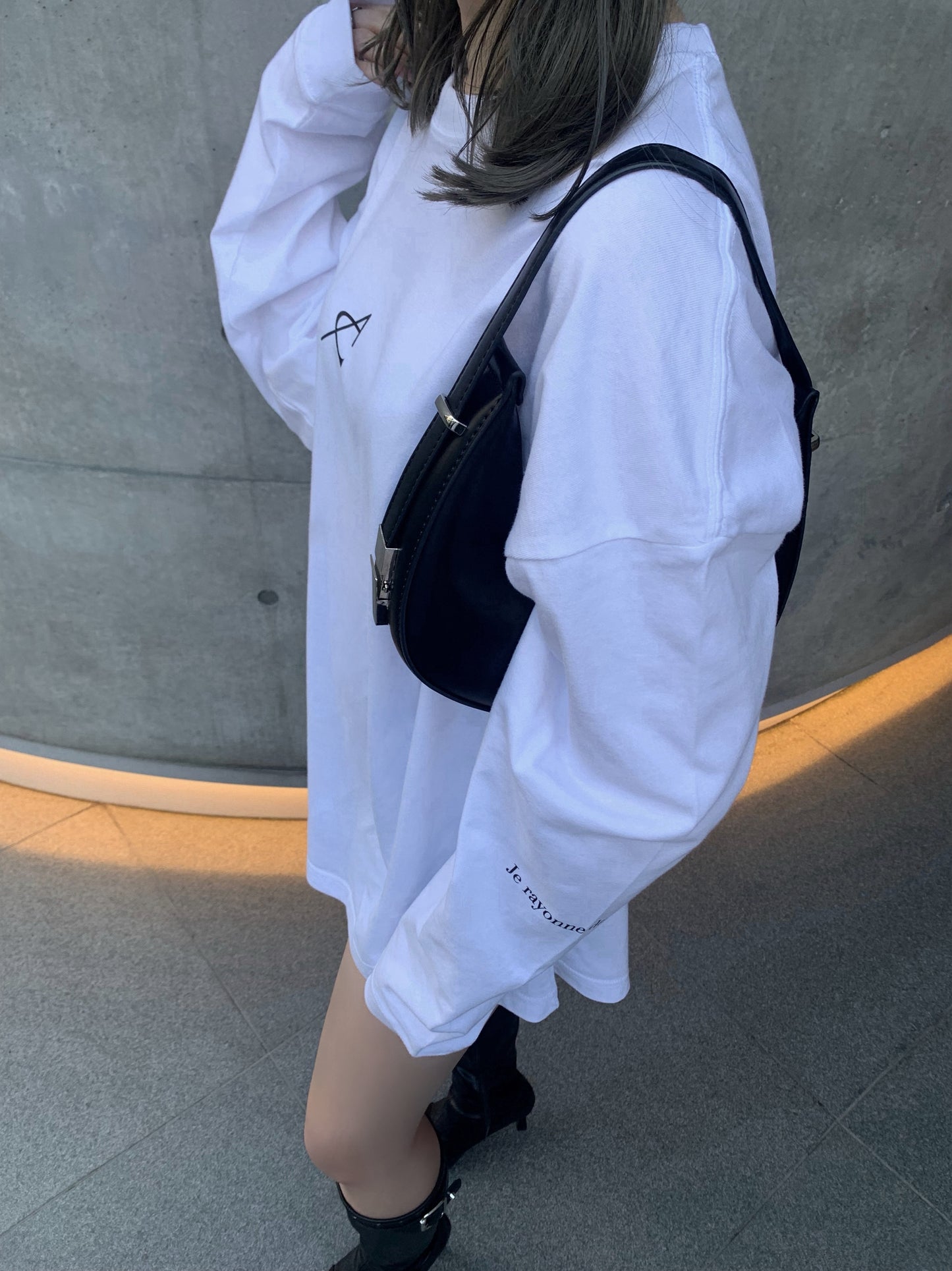 LONG SLEEVE TEE